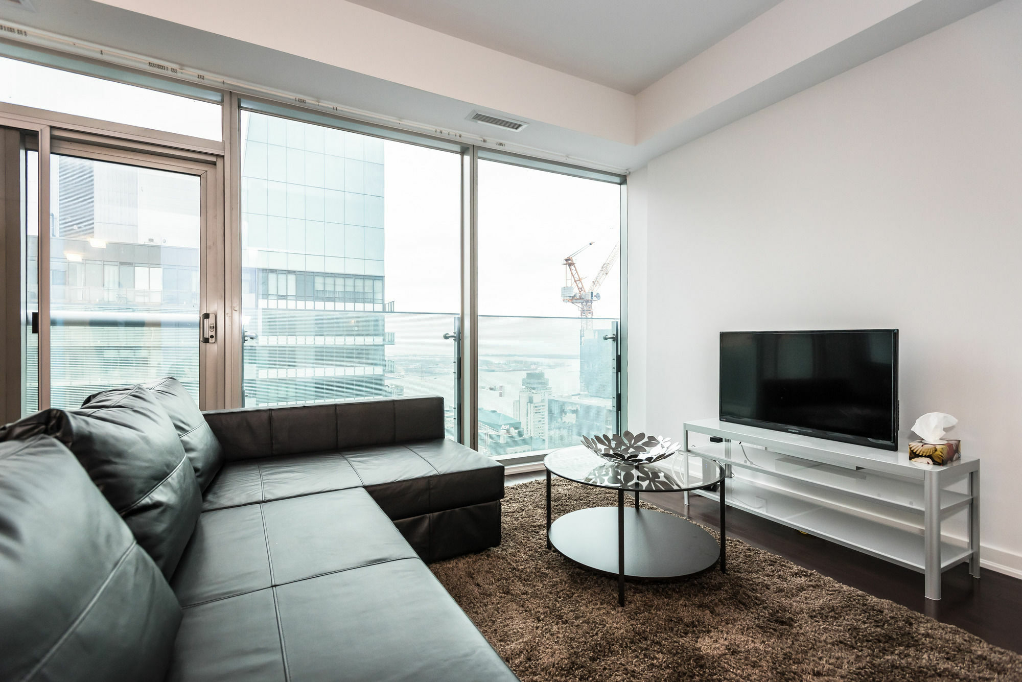 Downtown Luxury Lakeview Condo Торонто Экстерьер фото