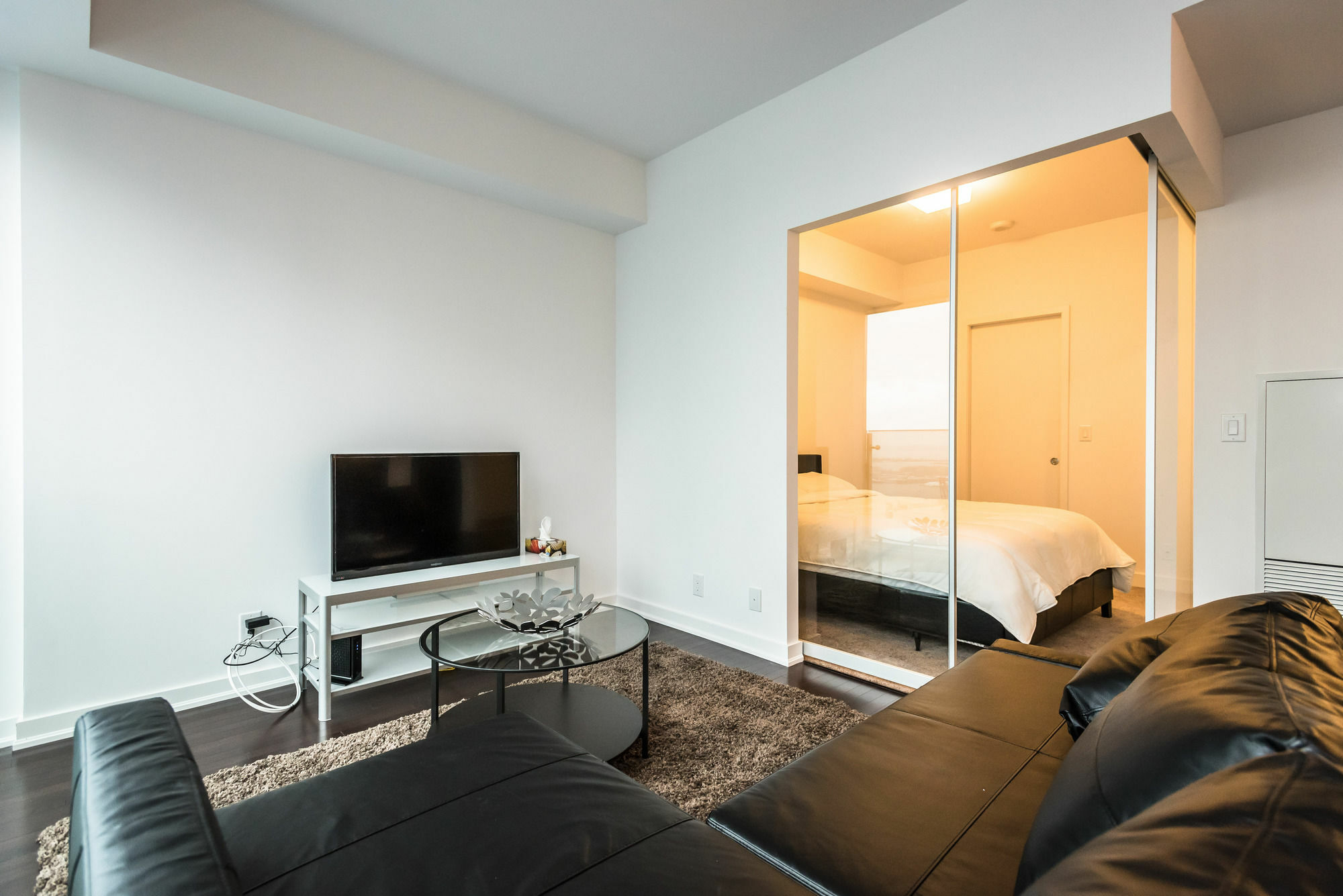 Downtown Luxury Lakeview Condo Торонто Экстерьер фото